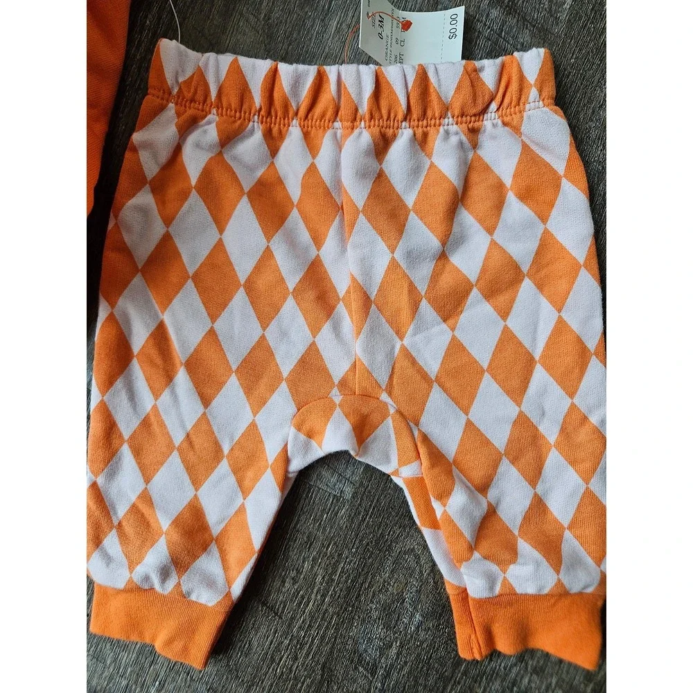 Cat & Jack pumpkin 2piece outfit size 0/3 month NWT